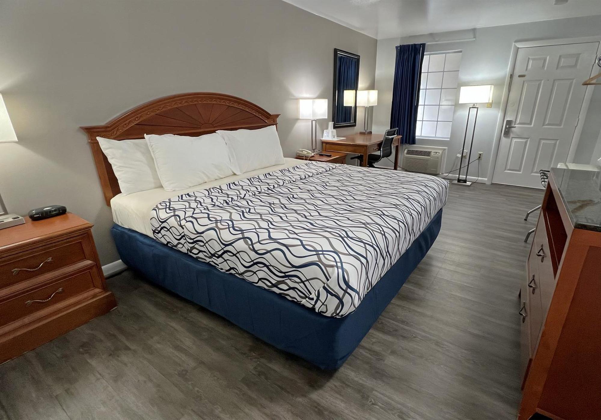 Motel America's Value Rohrerstown